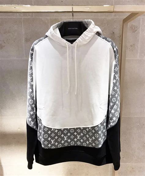 sudaderas louis vuitton|louis v monogram hoodie.